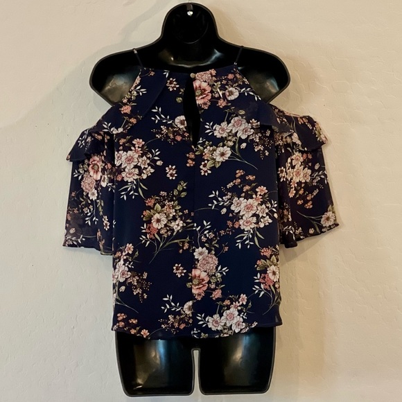 BLUE Floral Cold Shoulder Top - Picture 2 of 5